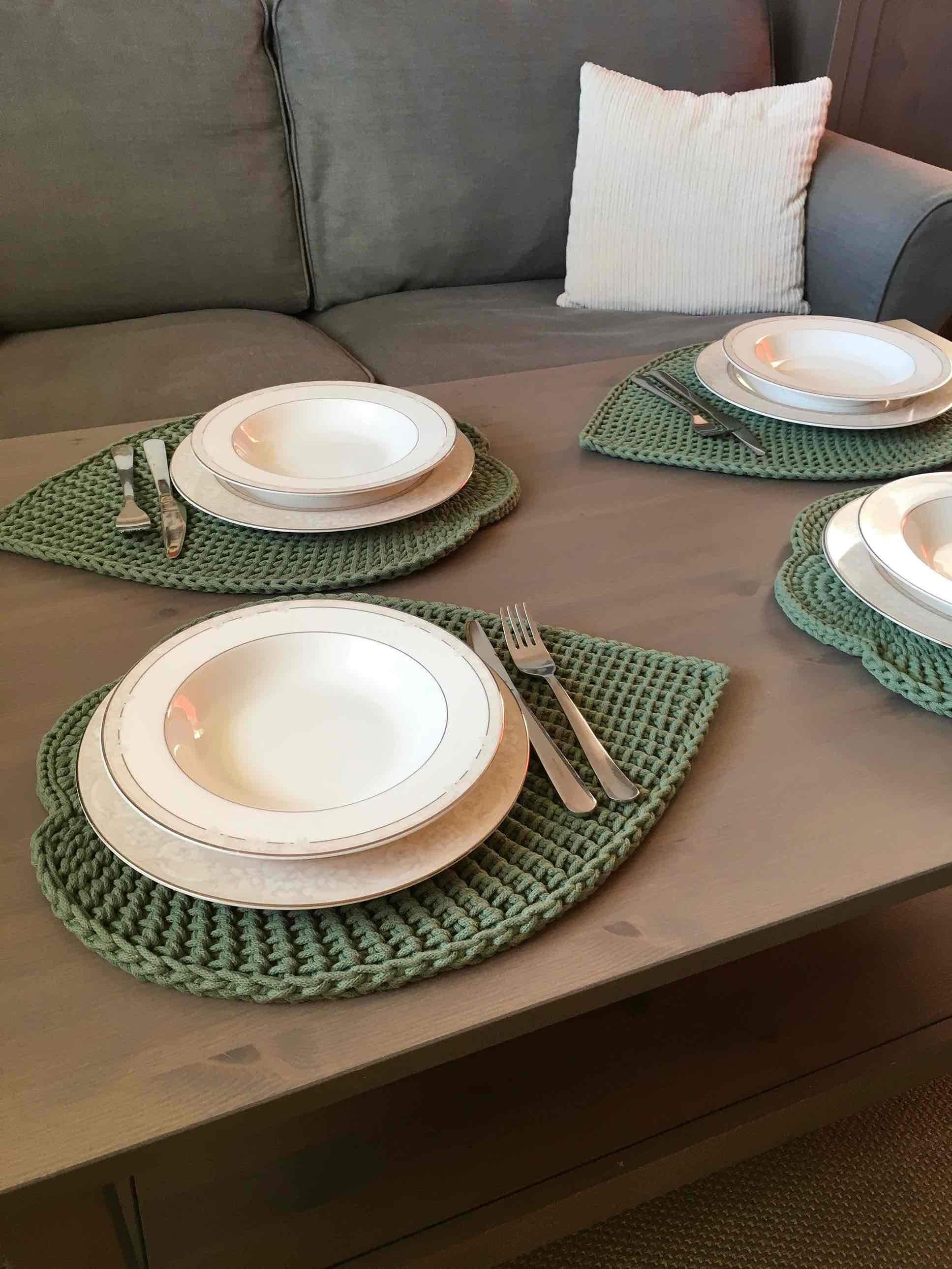 Podkładka na stół liść 4