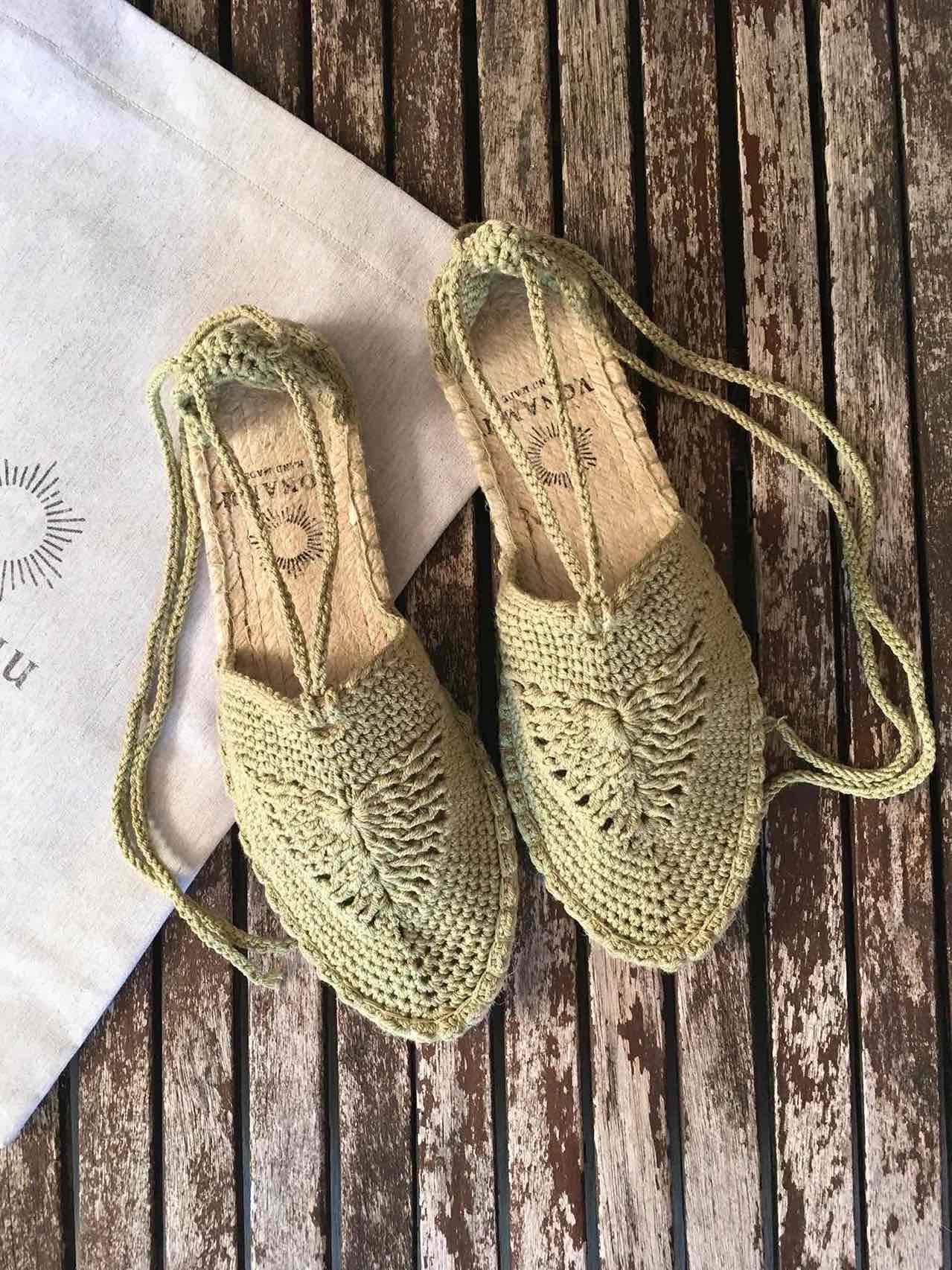 Espadryle wiązane 0