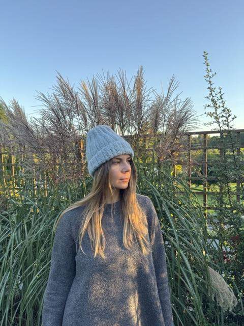 Czapka szaro-błekitna 5